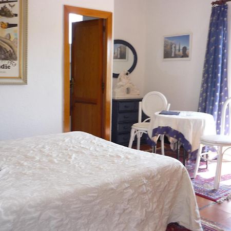 Hotel Port-Lligat カダケス エクステリア 写真