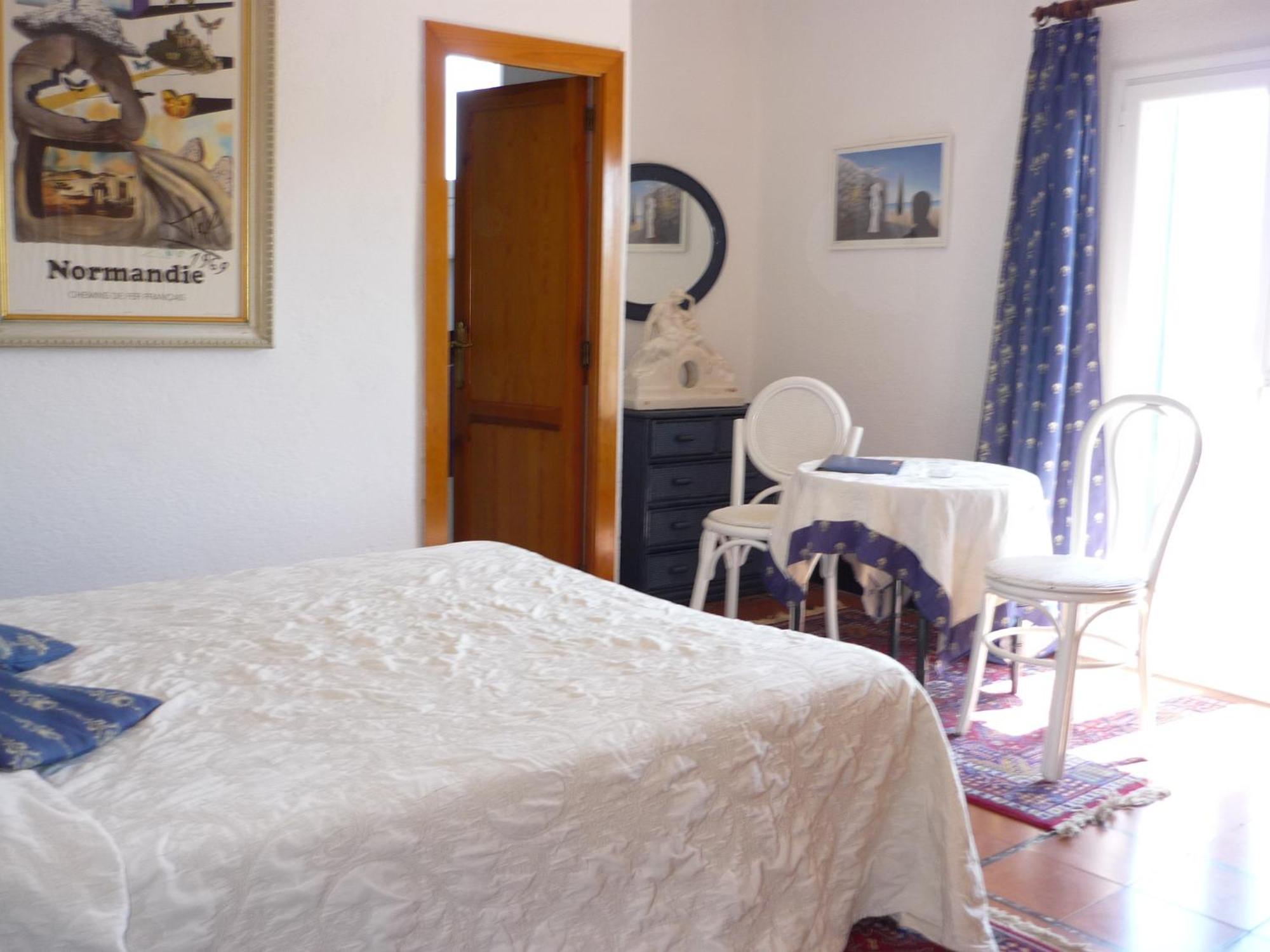 Hotel Port-Lligat カダケス エクステリア 写真